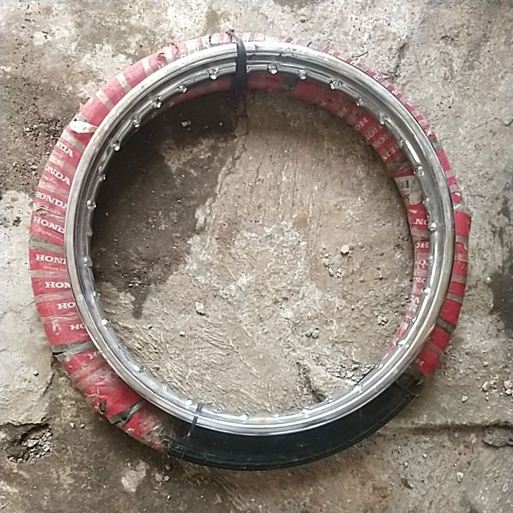 ban dan velk ring 18 honda win