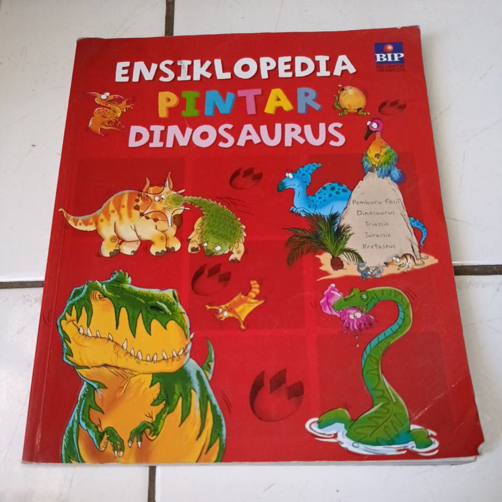 ENSIKLOPEDIA PINTAR DINOSAURUS