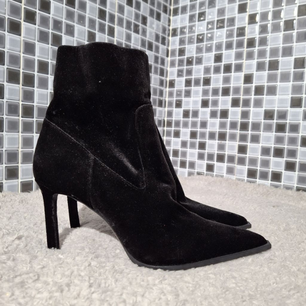 ZARA SEPATU ANKLE BOOTS STILETTO BLACK BARU ASLI ORIGINAL