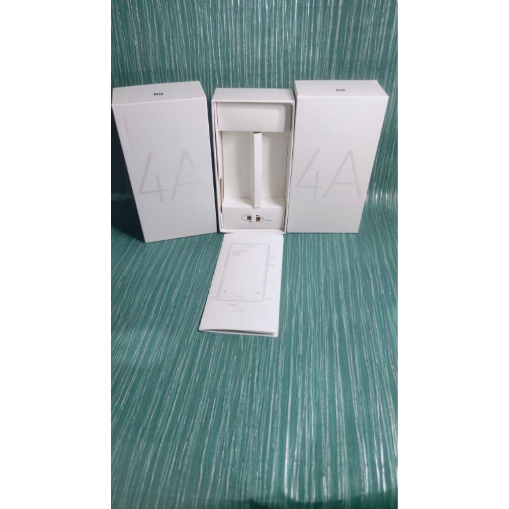 DUS  BOX HP REALME 4'A ORIGINAL