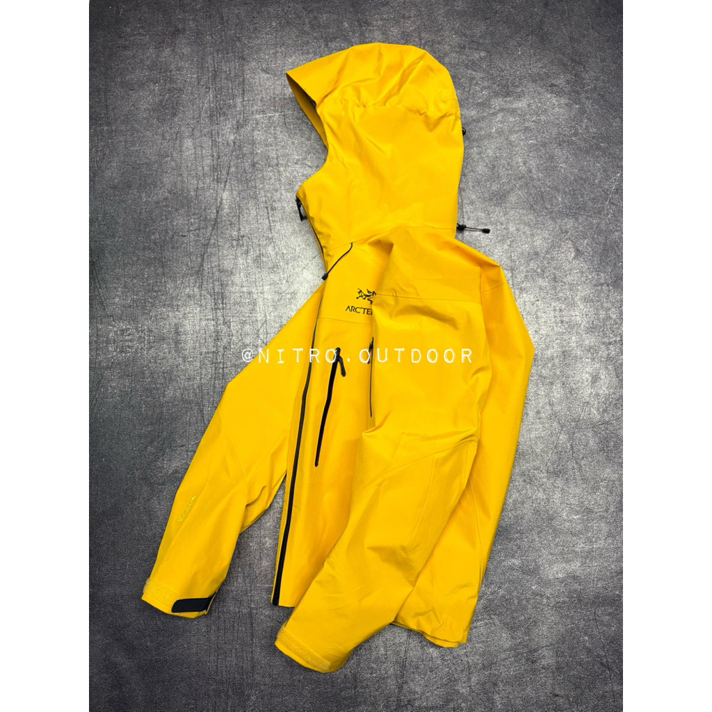 ARC’TERYX ALPHA SV GORE-TEX PRO