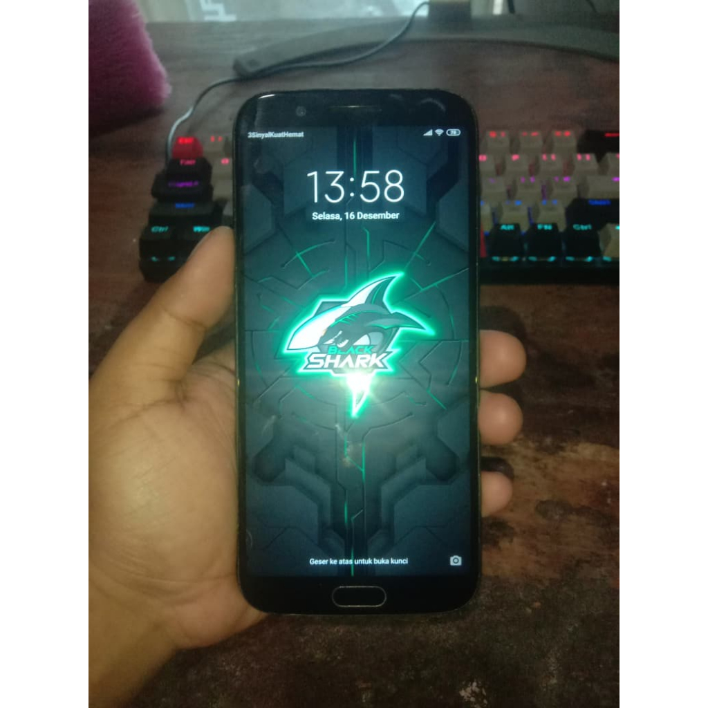 xiaomi black shark 1 6/64 + cooler [harga khusus 1 Januari 2026]