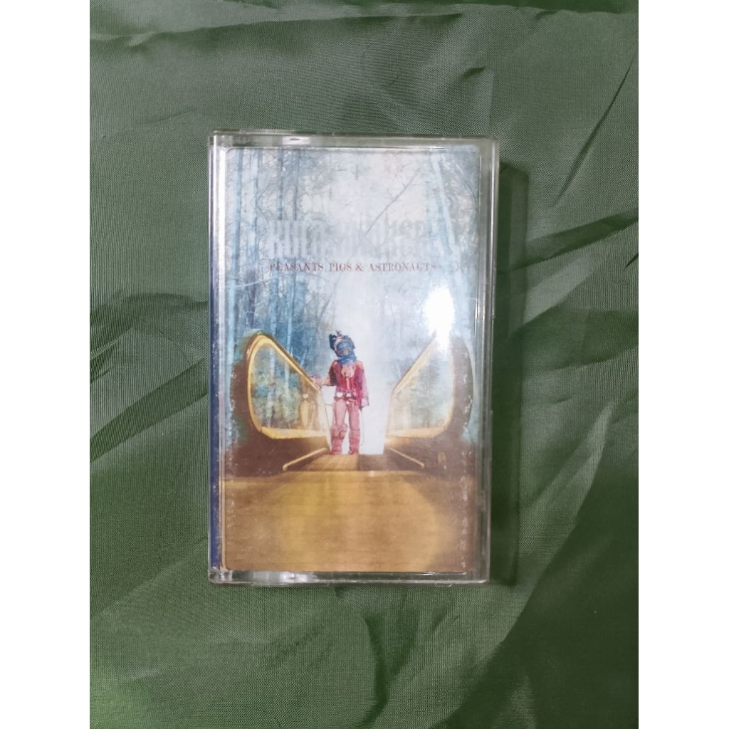 Kaset Pita Kula Shaker - Peanuts PIGS And Astronots