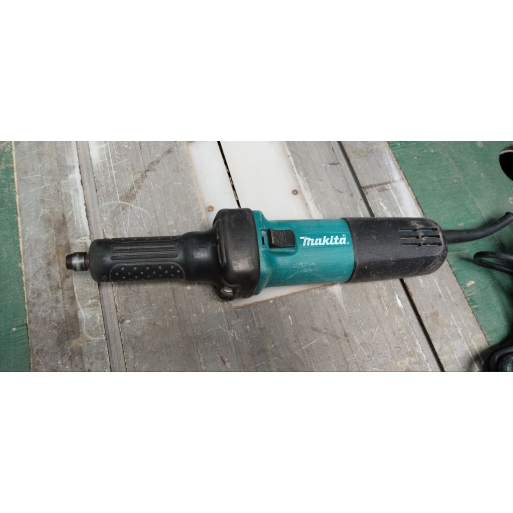 mesin cuner makita GD0601 die grinder makita
