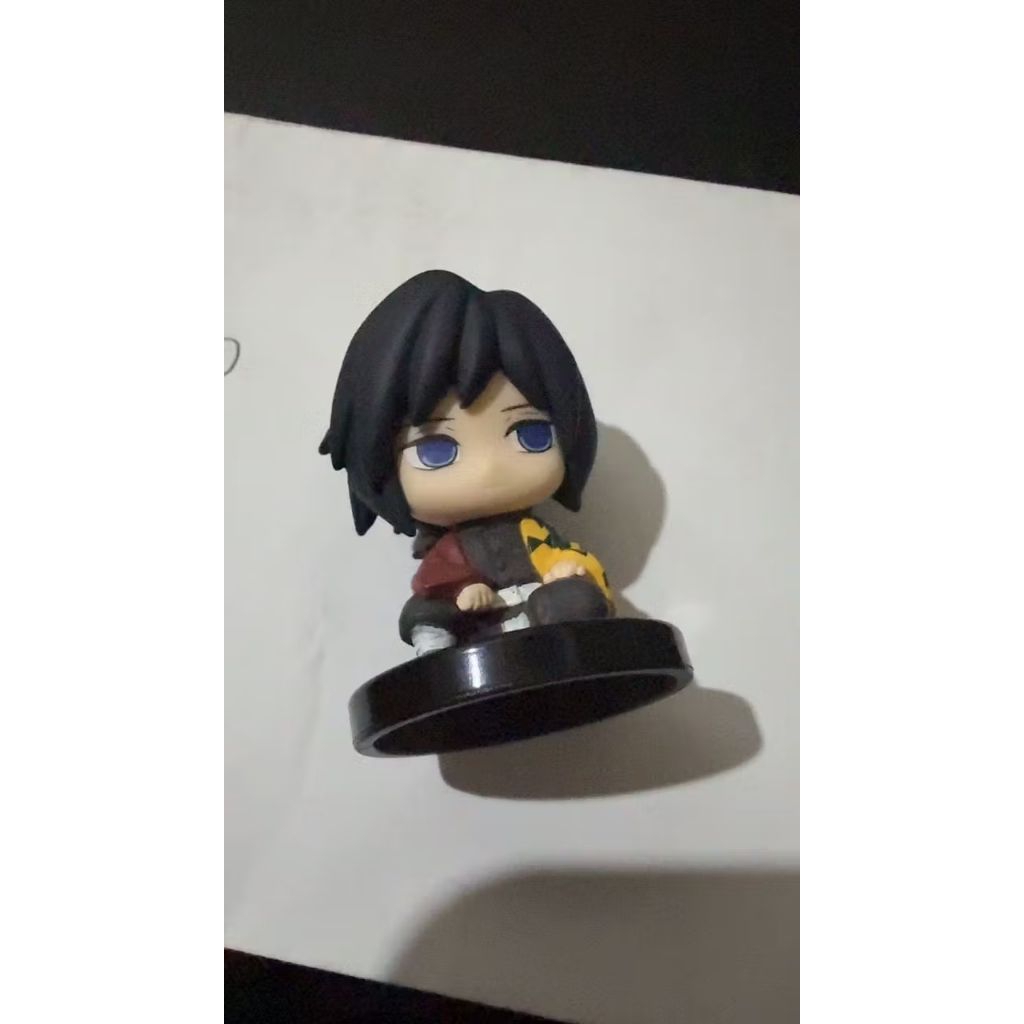 Giyu Suwarasetai figure Original