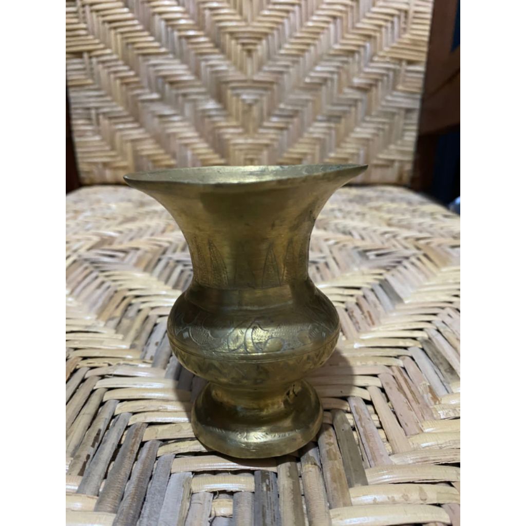 PAIDON/VAS PAIDON/PAJANGAN KUNO/BARANG LAWAS/PAJANGAN KUNINGAN