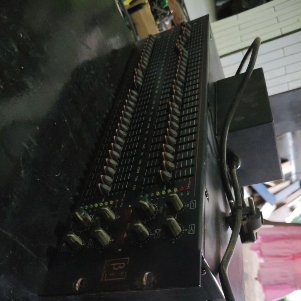 equalizer Beta 3 EQ2231