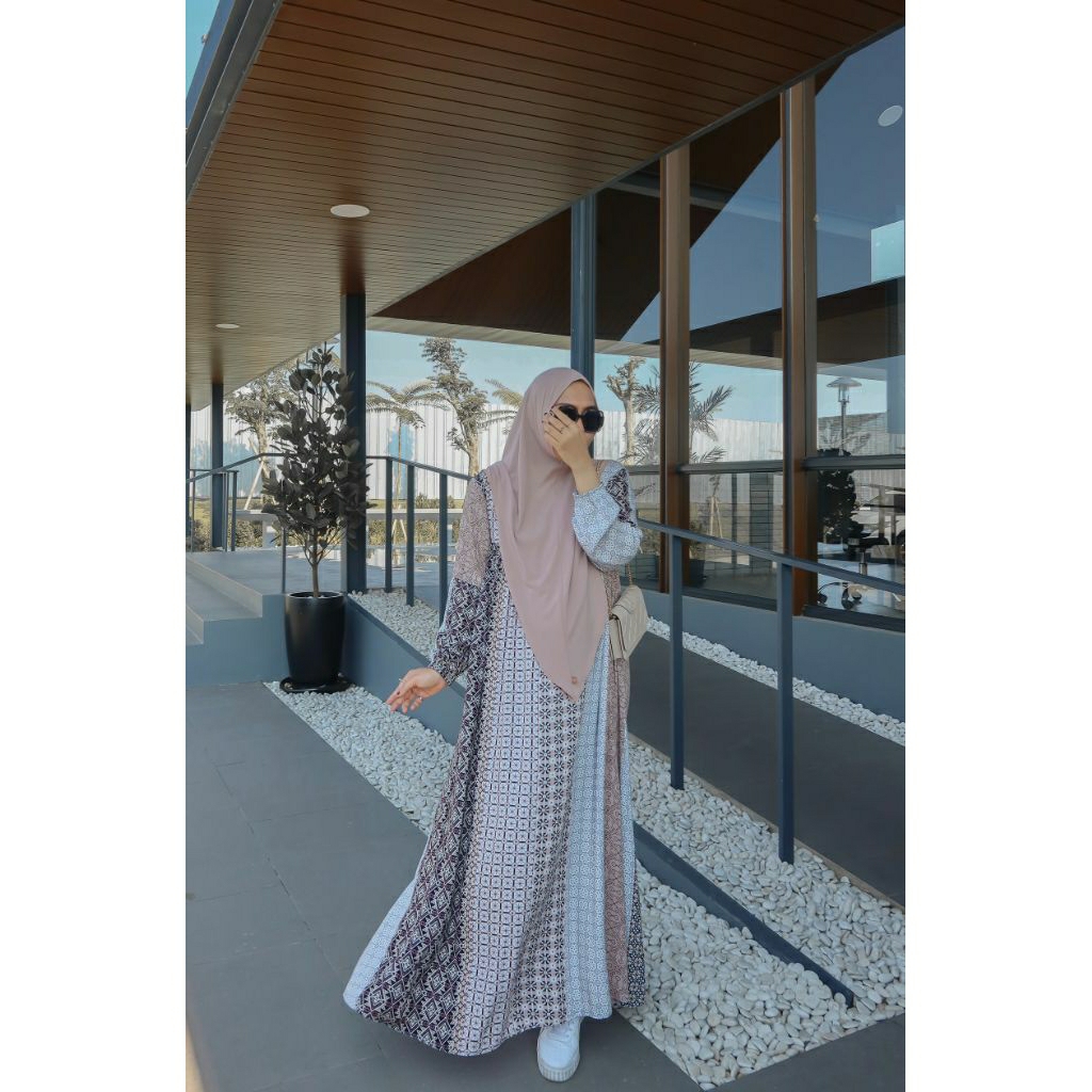 BASIC ETHNIC ZAFEETRI