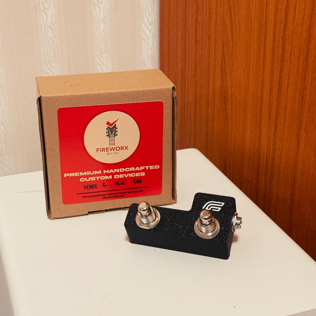 Mini Dual Aux Switch / Footswitch for Effects Pedal Foot Switch by FireWorX Music Gear (HX Stomp, Ho