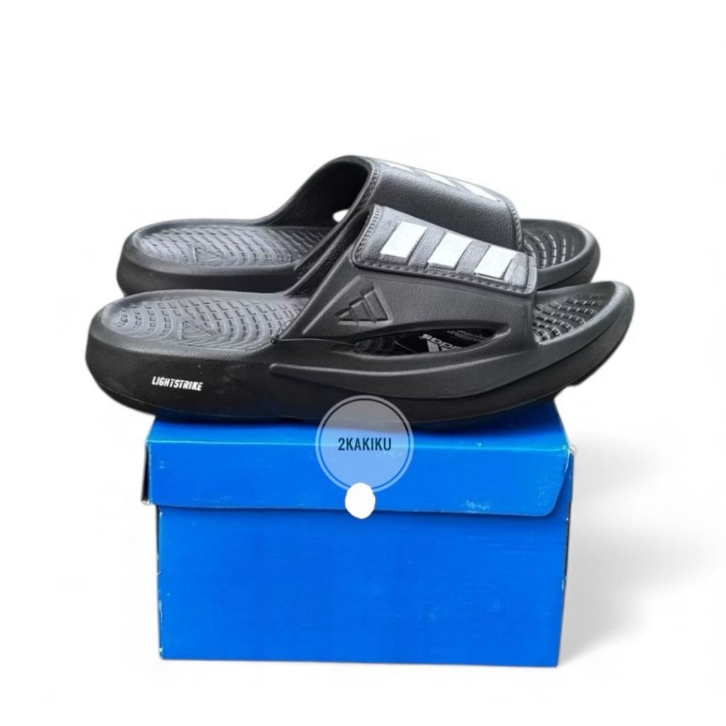 Sandal slop pria sandal slop cowok terbaru sandal slip on anti slip terbaru & empuk versi kekinian