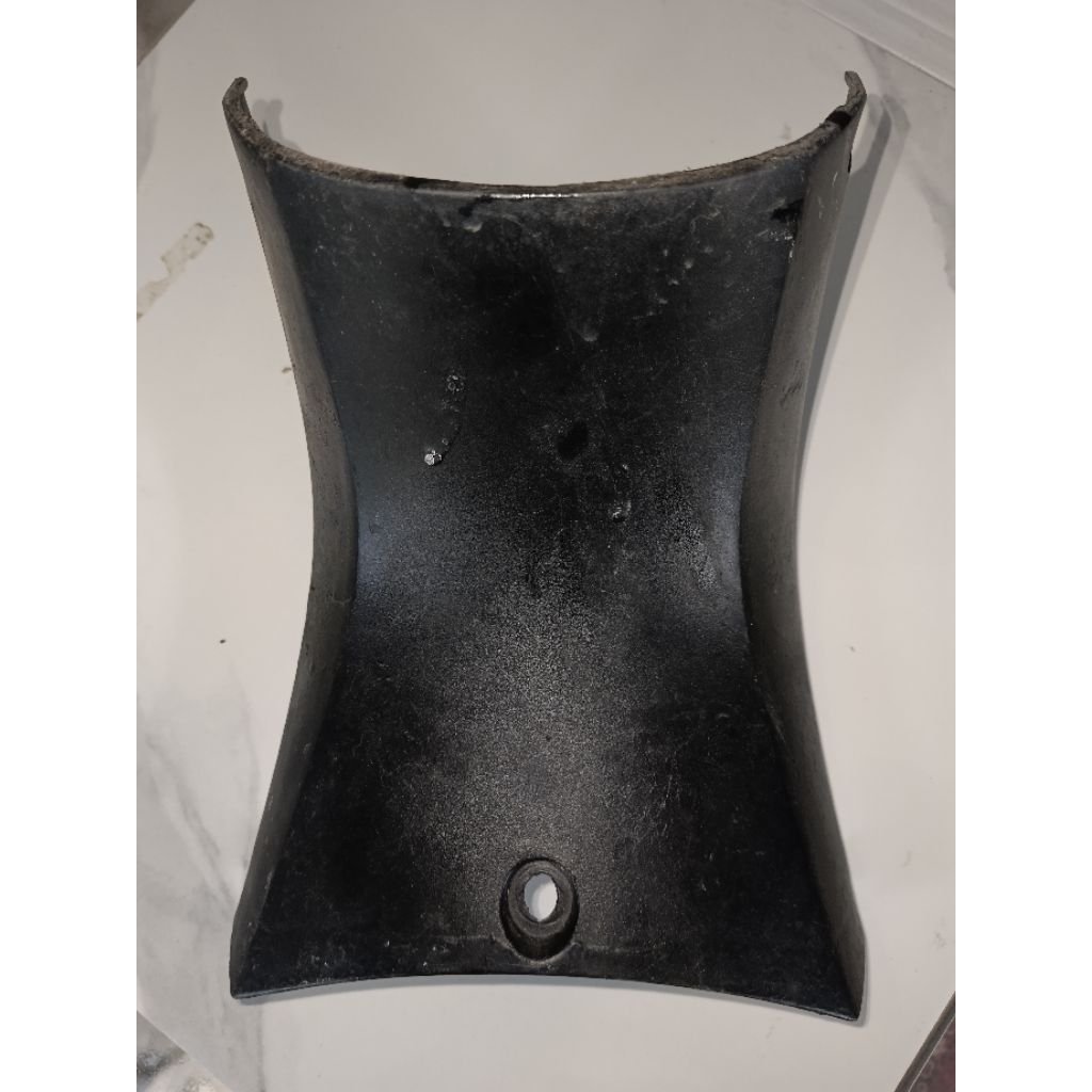 COVER TENGAH SUPRA X125 PERTAMA