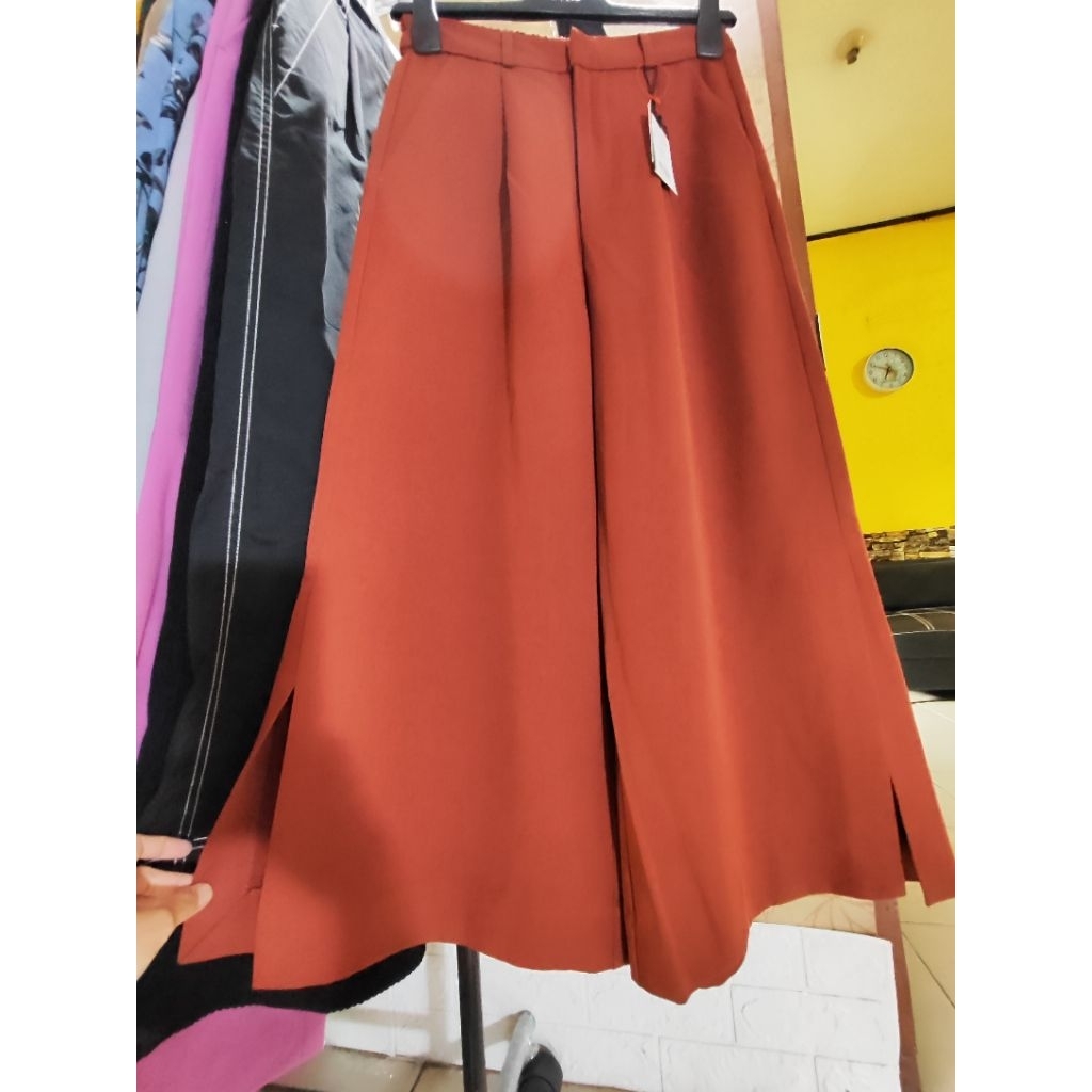 Celana Kulot Brand INGNI