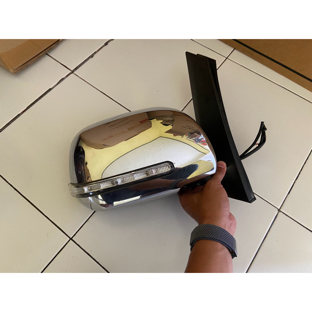 Spion Toyota Innova 2012 -2015 original