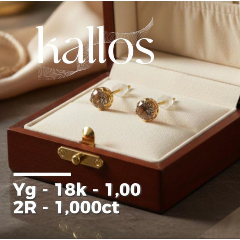 Giwang Berlian dan Emas