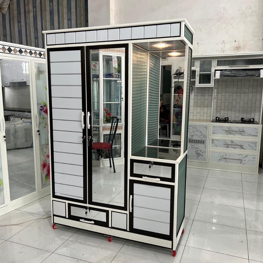 Lemari Baju Aluminium / Lemari pakaian 3 Pintu / Lemari Baju Kaca