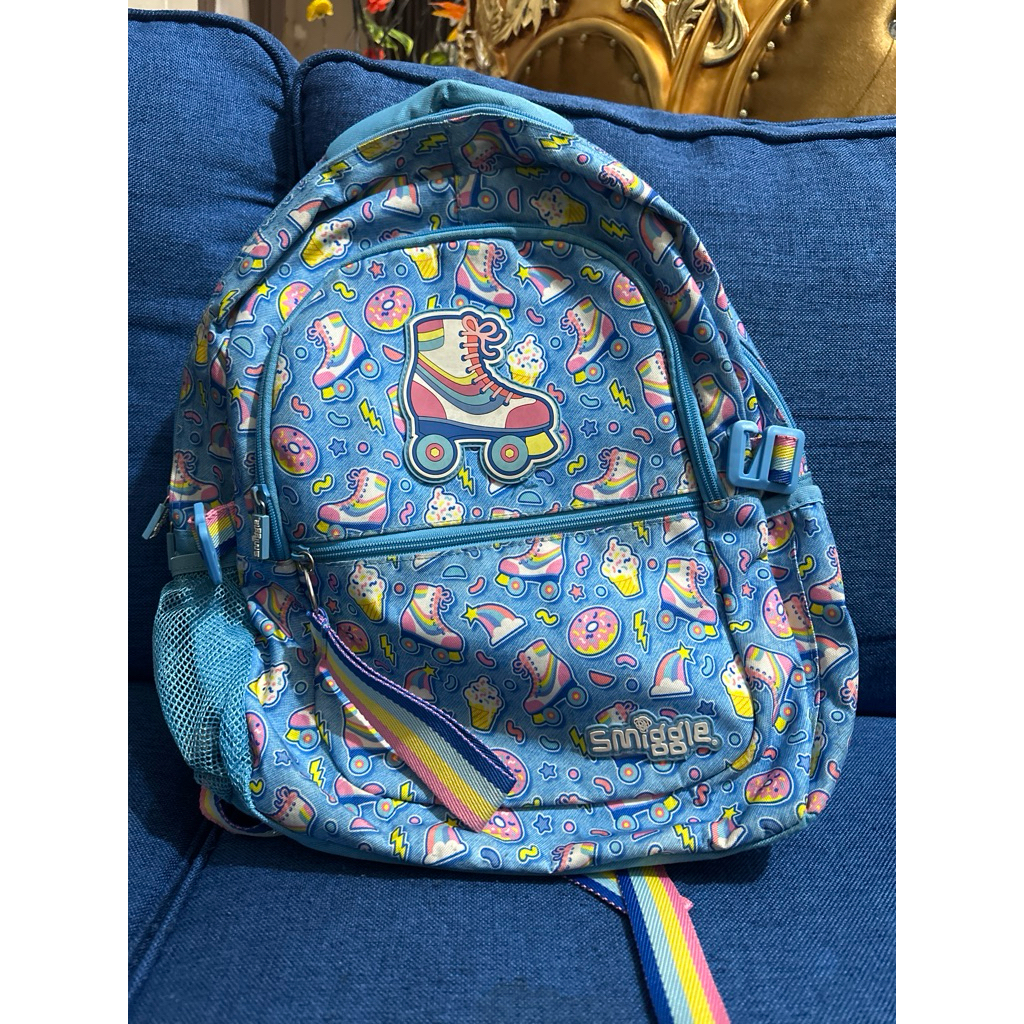 Tas smiggle original beli di singapura