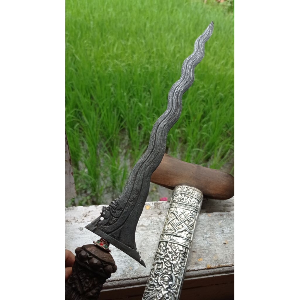 keris simbol naga warangka Timoho