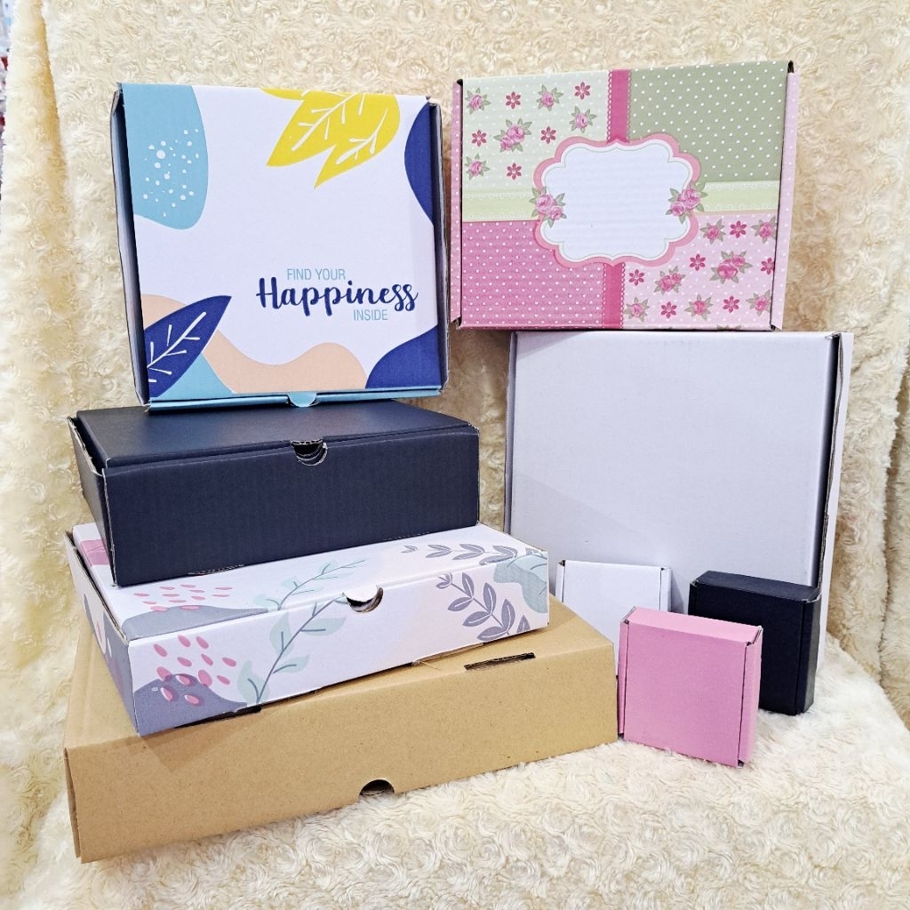 Kotak Hampers Coklat Putih Hitam Bunga Kardus Hampers Kardus Packing Coklat Extra Packing Extra Box 