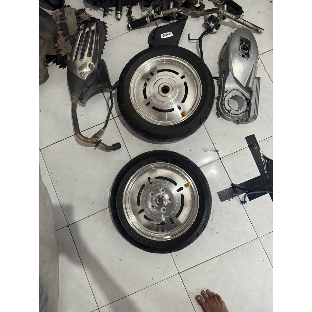 velg vespa sprint primavera virtu vintage ring 12 (second)