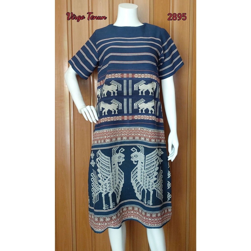RTW 2895 Dress tenun pahikung pewarna alam, Sumba, NTT