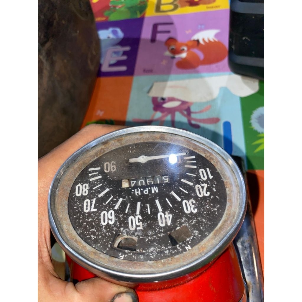 batok lampu yamaha yl 104 original