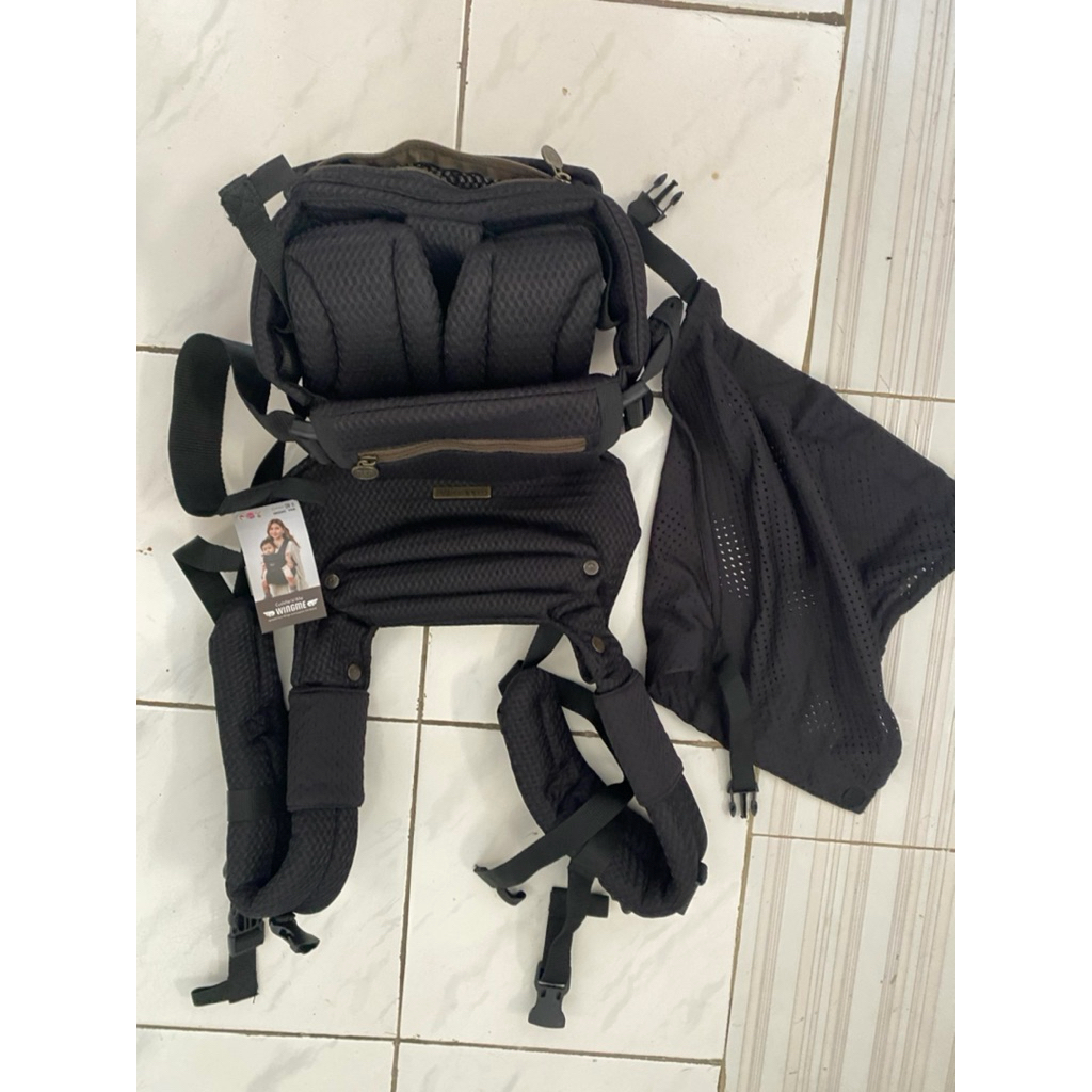 GENDONGAN WINGME CUDDLE ME/CUDDLE ME WINGME