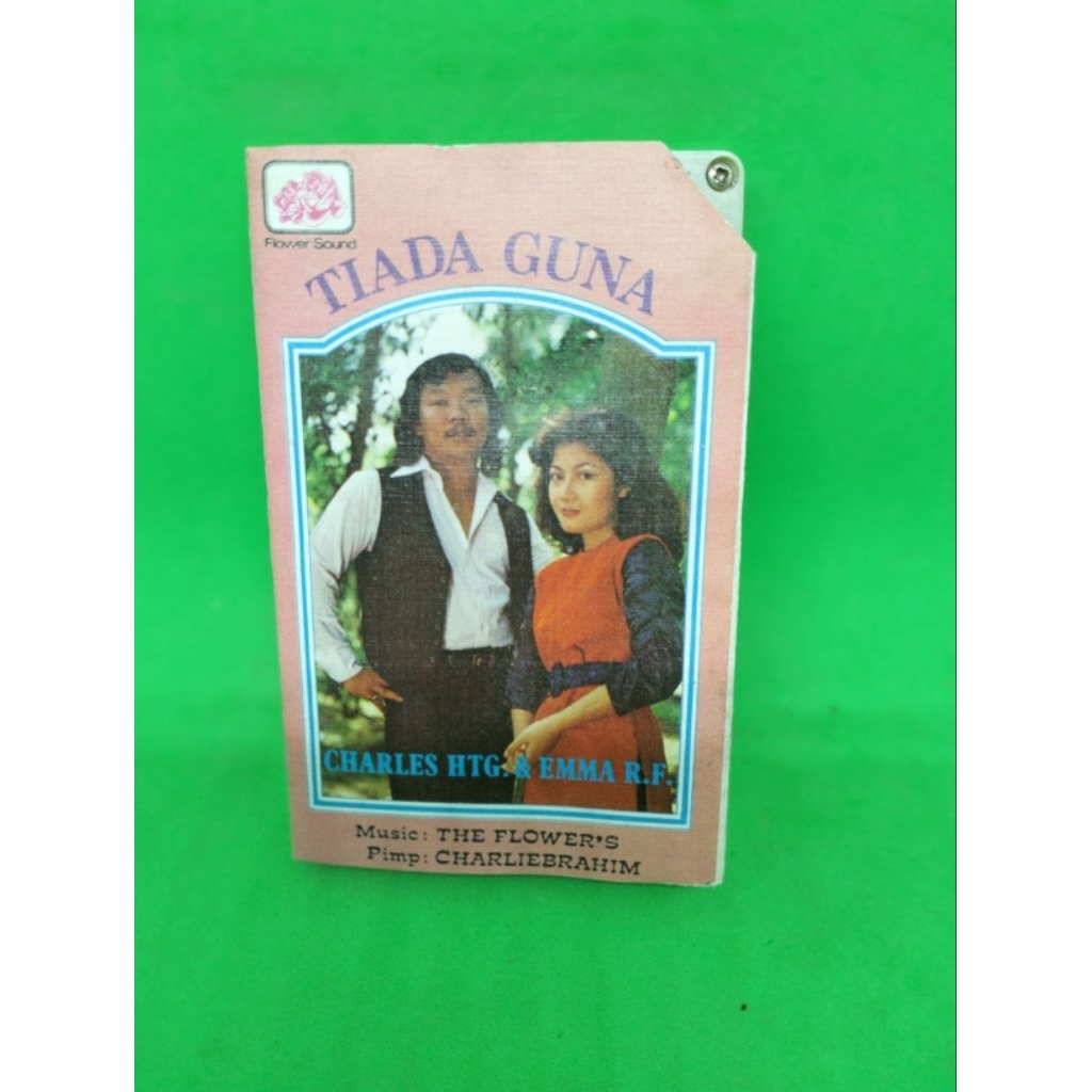 Kaset pita CHARLES HTG & EMMA ERF