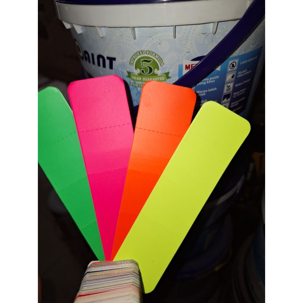 Cat Pu Floresent (warna stabilo)