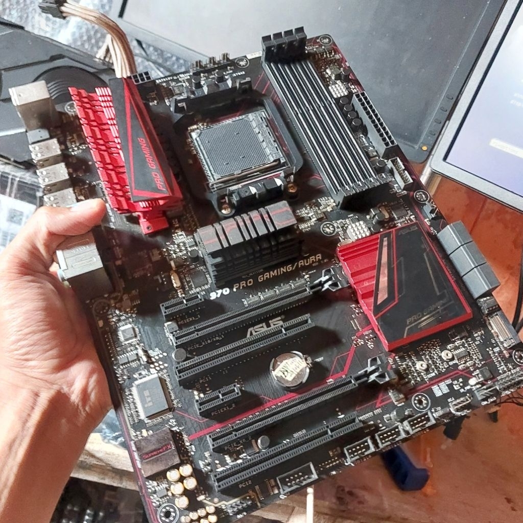 Asus 970 Pro Gaming Aura AMD AM3+ Motherboard Support FX 8370 8350