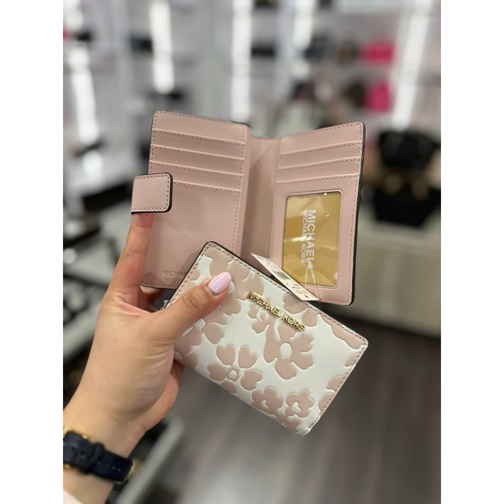 DOMPET MEDIUM MK JET SET BIFOLD MEDIUM WALLET FLOWER BLUSHO