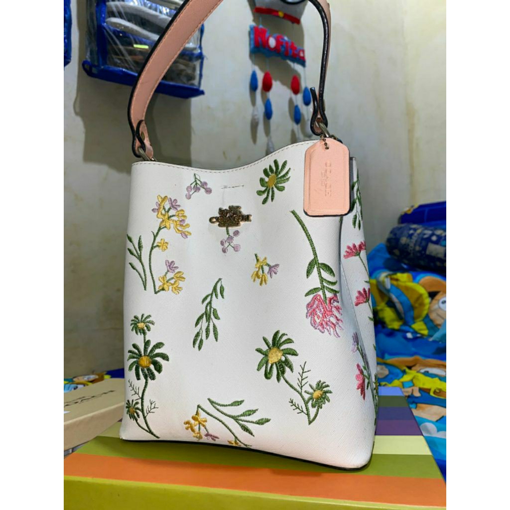 sling bag coach premium