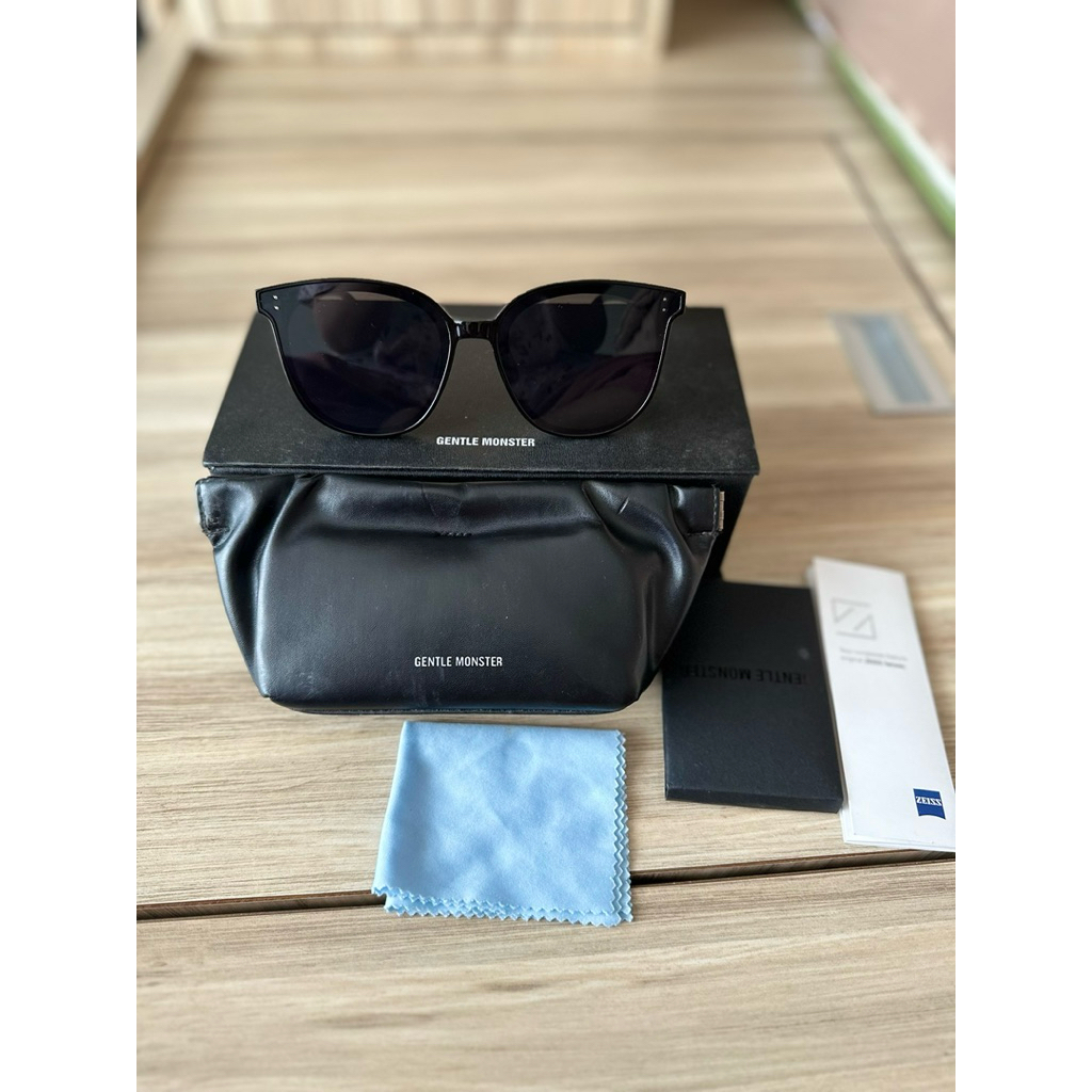 Gentle Monster Sunglasses My Ma Full Black Unisex || Kaca Mata Hitam GM MyMa Cewe Cowo