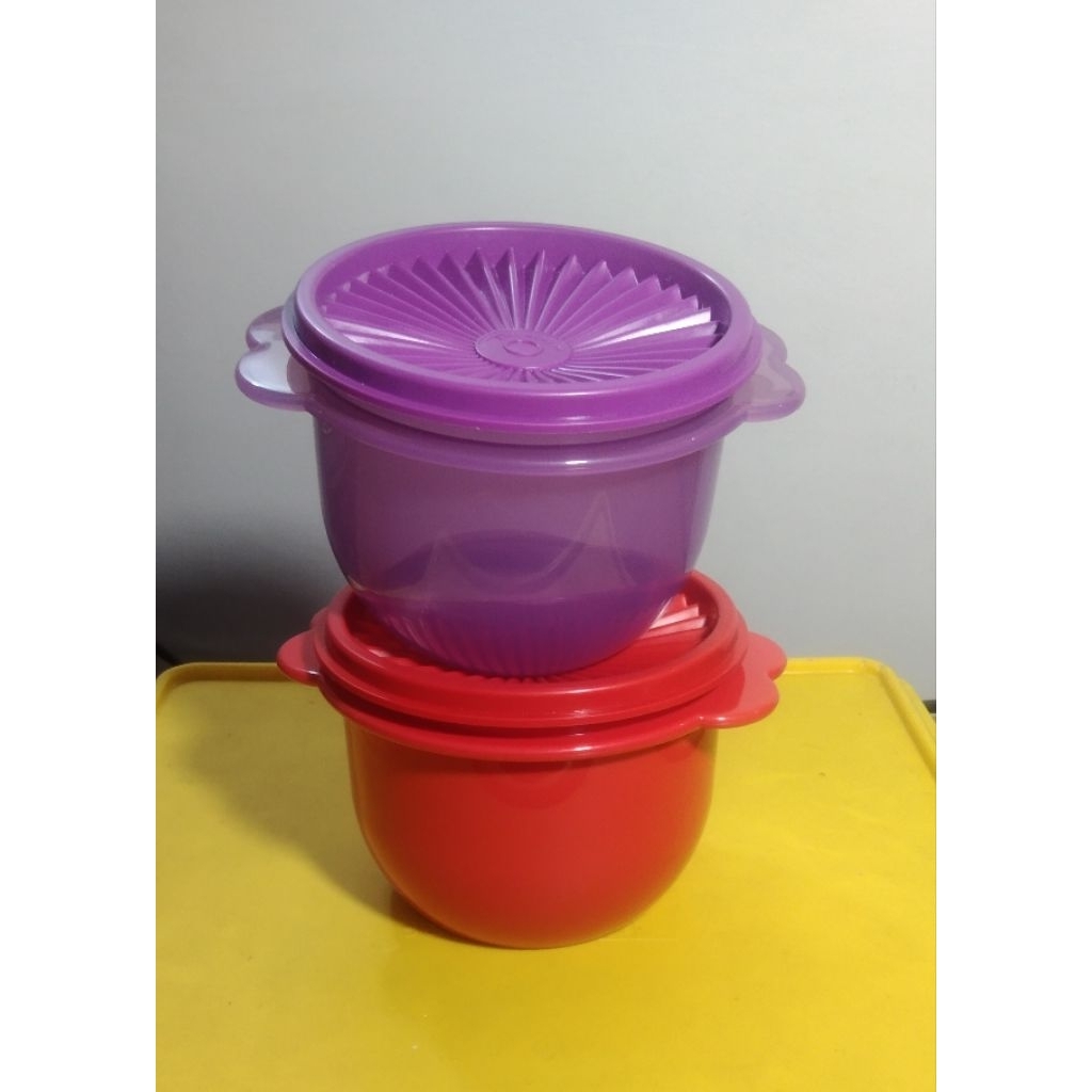 Mangkok Plastik dengan Tutup Star Bowl Tupperware (1 pcs)