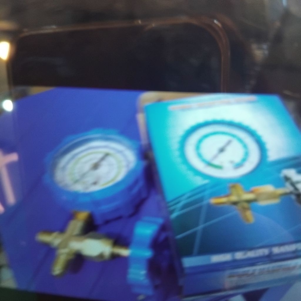 Single Manifold Gauge