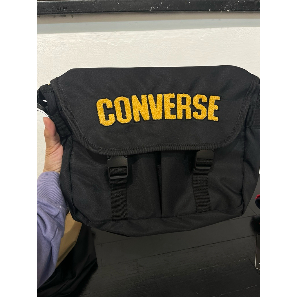 Tas Converse Messenger Bag - Black