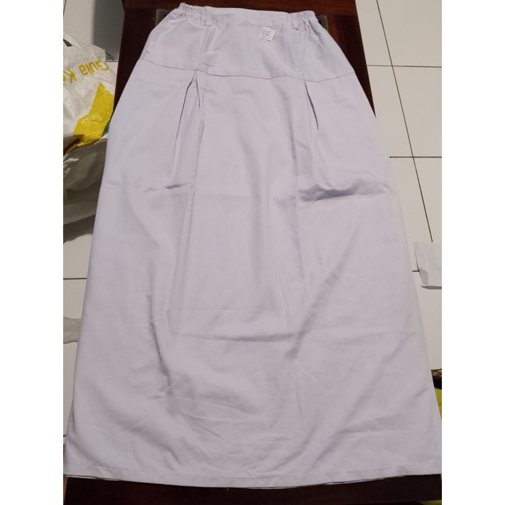 Rok putih SMP SMA preloved.