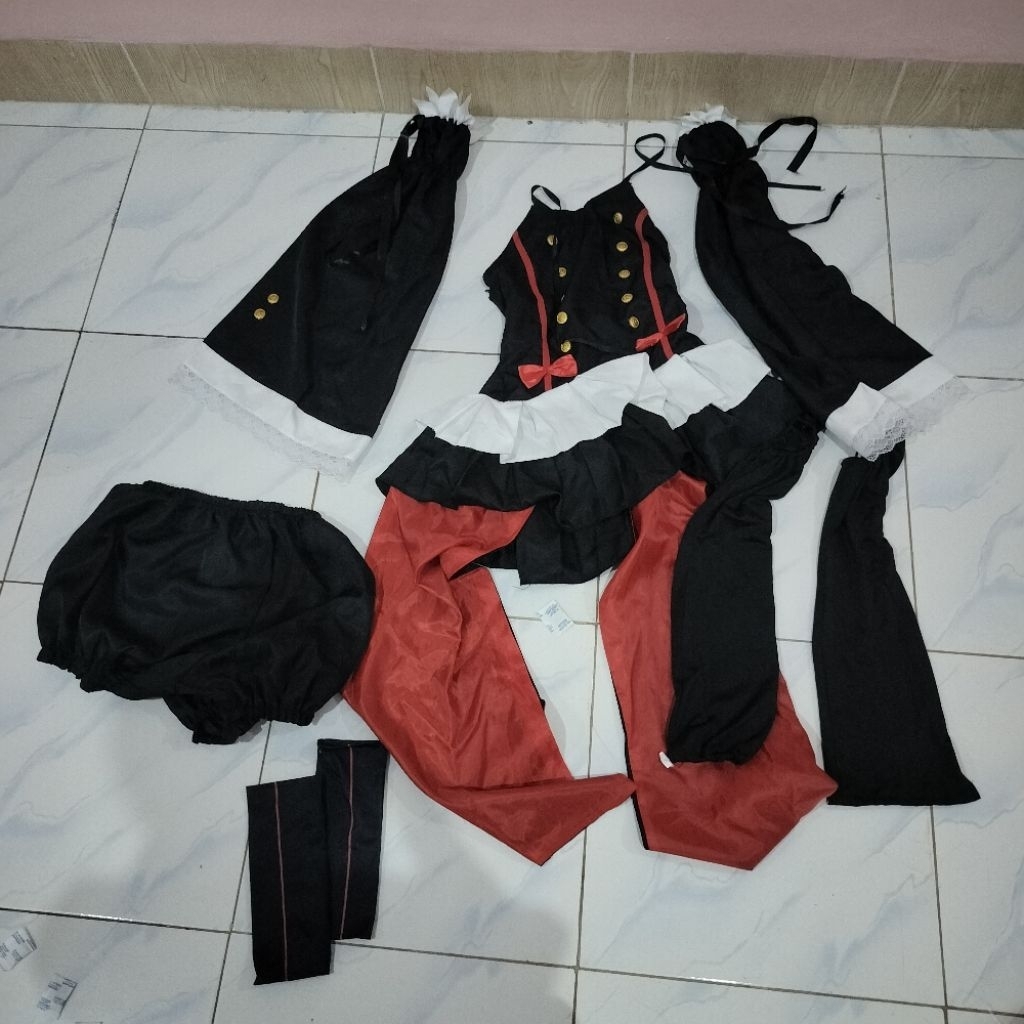 kostum cosplay second