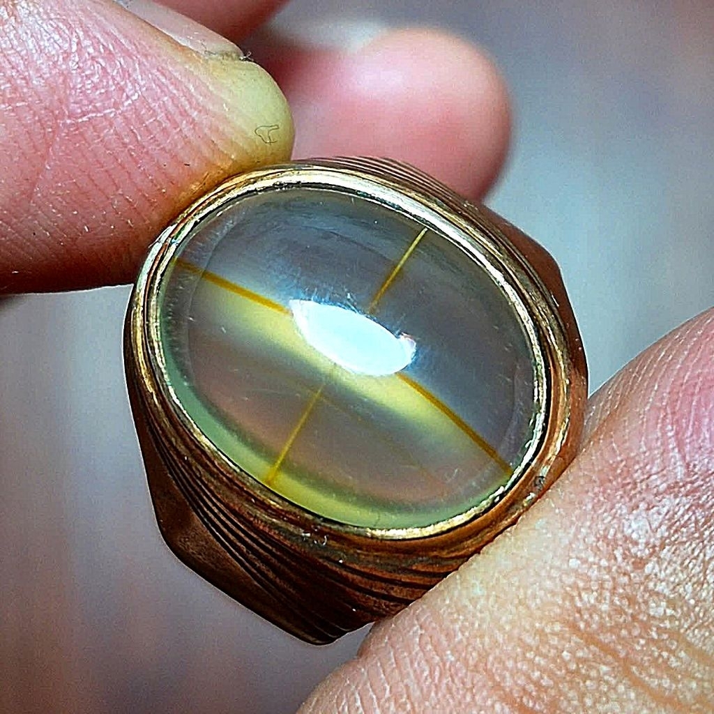 Natural batu akik tapak jalak kristal