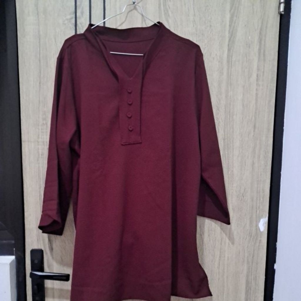 [preloved] top/atasan wanita merah maroon