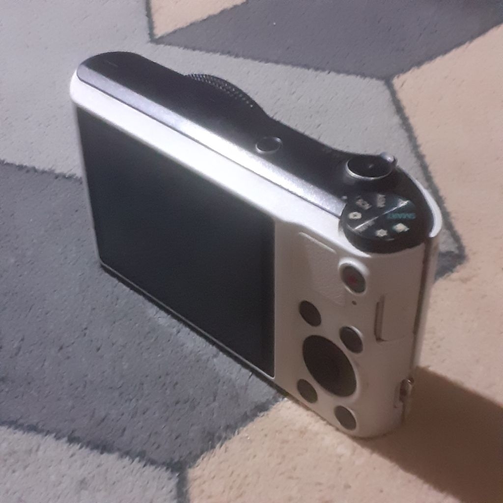 DIGICAM KAMERA DIGITAL POCKET SAMSUNG WB150F BAHAN