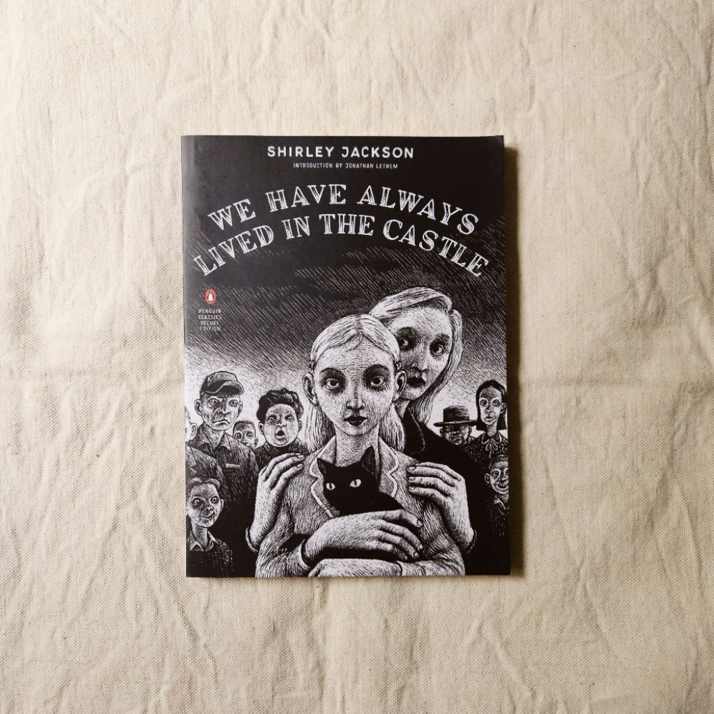 we have always lived in a castle by shirley jackson preloved penguin deluxe classics english buku no