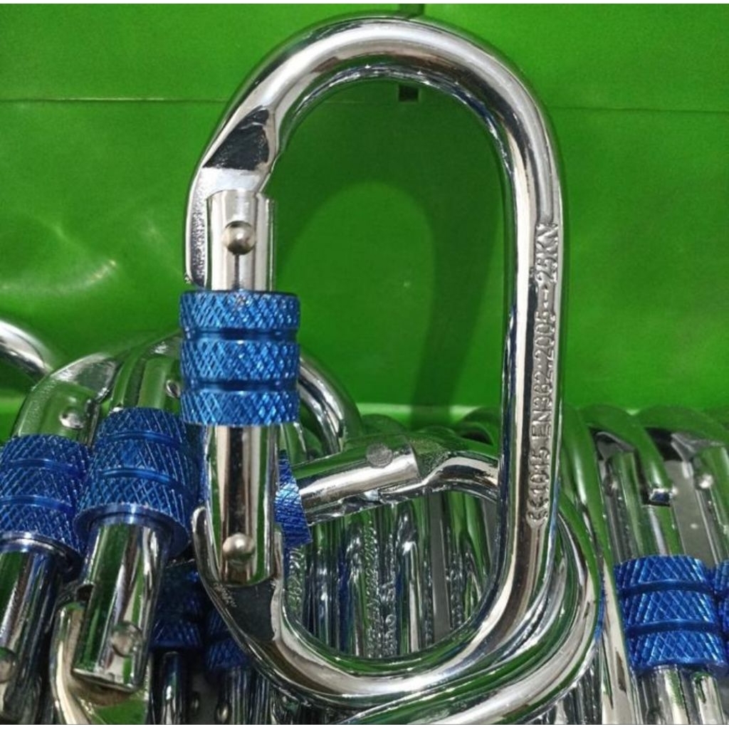 carabiner baja