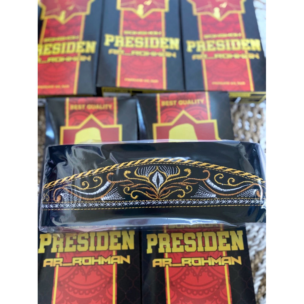 PECI SONGKOK BORDIR BATIK BENANG EMAS