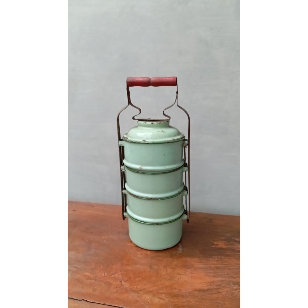 Rantang antik pecinan jaman dulu