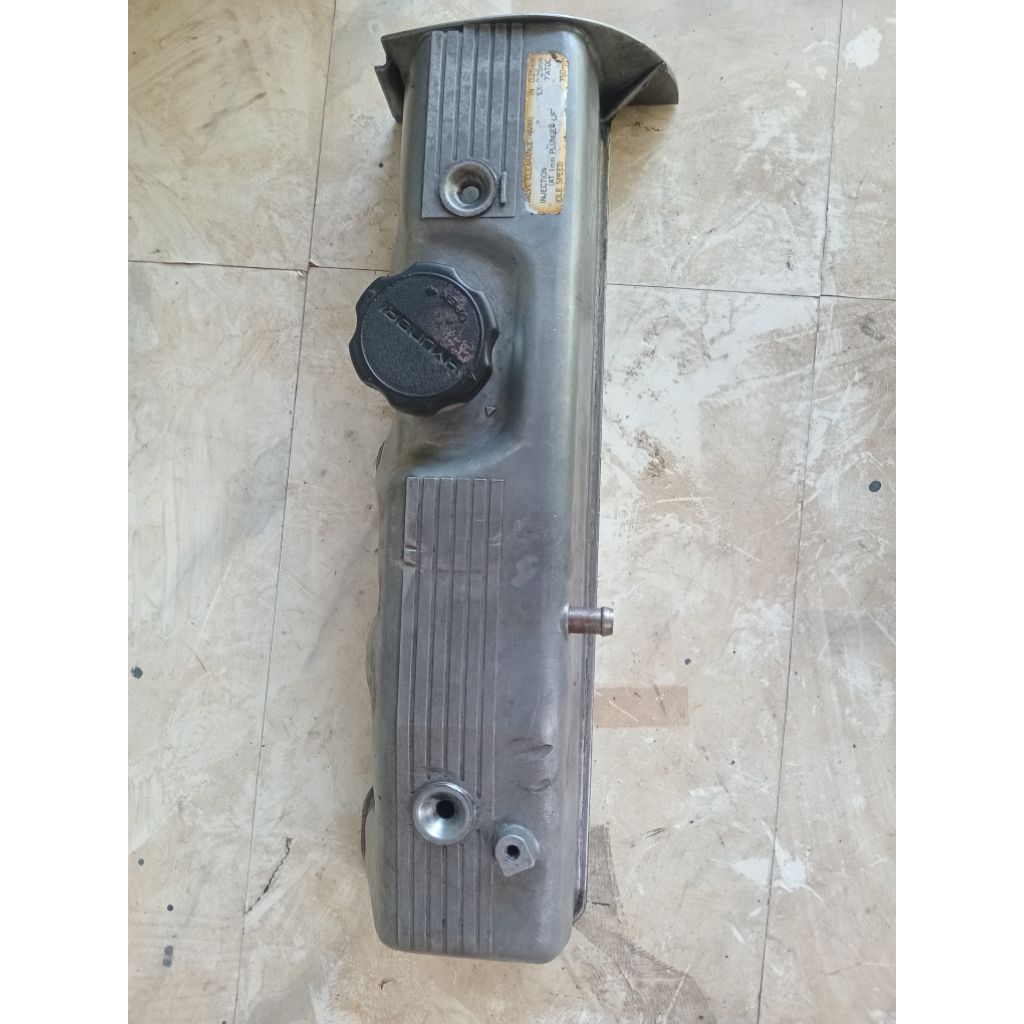 TUTUP HEAD CYLINDER L300 SOLAR