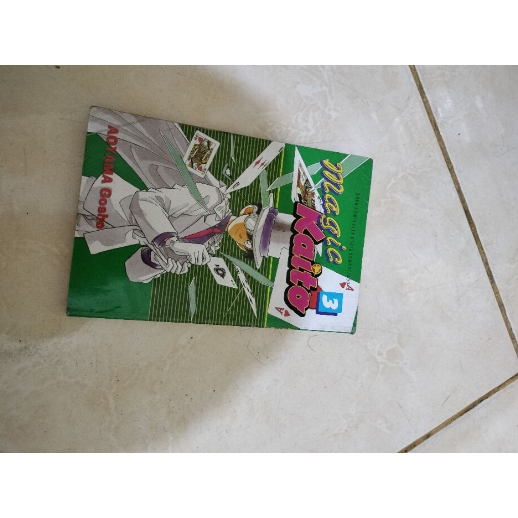 Komik Aoyama Gosho - Magic Kaito 3