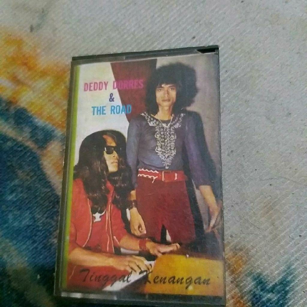 kaset pita Deddy Dores & the road tinggal kenangan