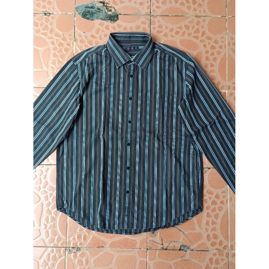 Collinbury Black stripe shirt (PRELOVED)