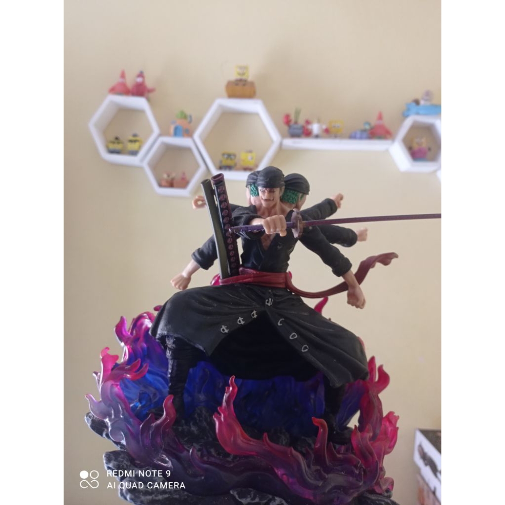 Figure Anime - Zorro - Besar (Preloved)