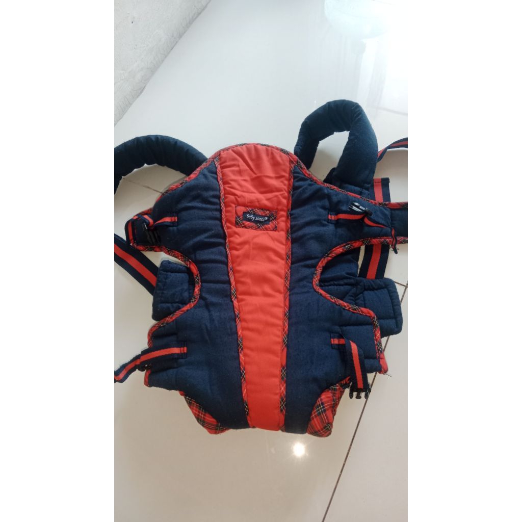 gendongan Bayi depan Baby Scots